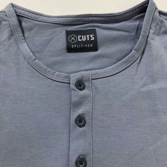 Cuts Clothing Men's Split Hem Crew Neck Button T-Shirt - L - New In Pack - Picture 4 of 8